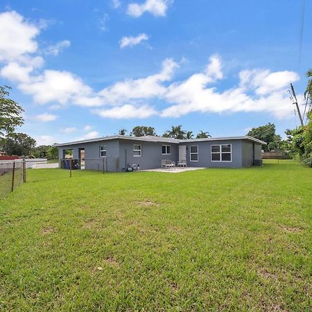 Sweet Escape 5 Br/2Ba Min From Airport And Beach Fort Lauderdale Eksteriør billede