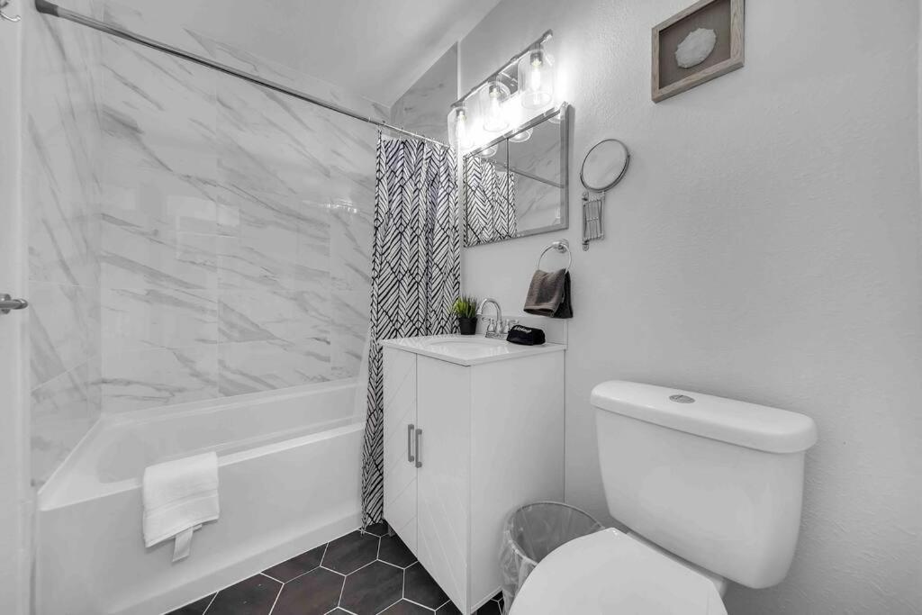 Sweet Escape 5 Br/2Ba Min From Airport And Beach Fort Lauderdale Eksteriør billede